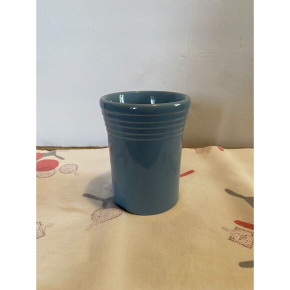 Fiestaware Periwinkle Discontinued 6.5 oz Tumbler - Picture 3 of 5